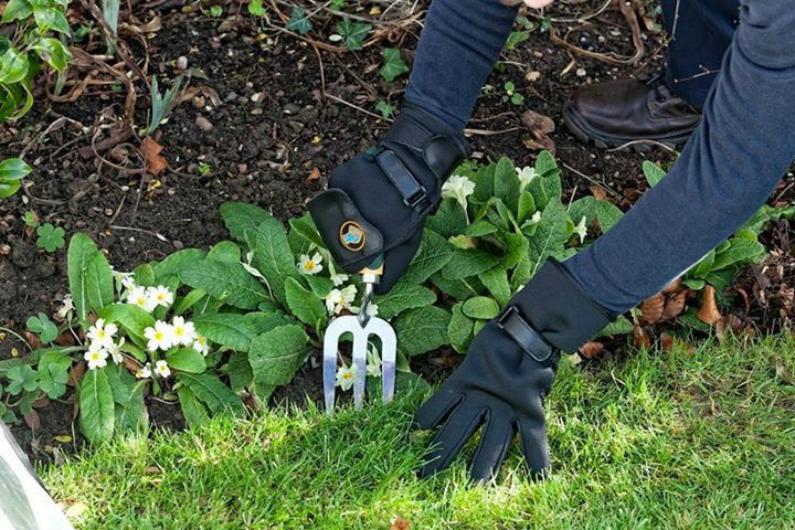 The Home and Garden Grip Glove can help get you back outside Gripeeze Gardening Glove
